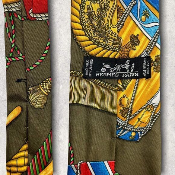 Hermes Paris Silk Necktie Red Equestrian Royal France Crest Emblem Designer - Picture 5 of 11